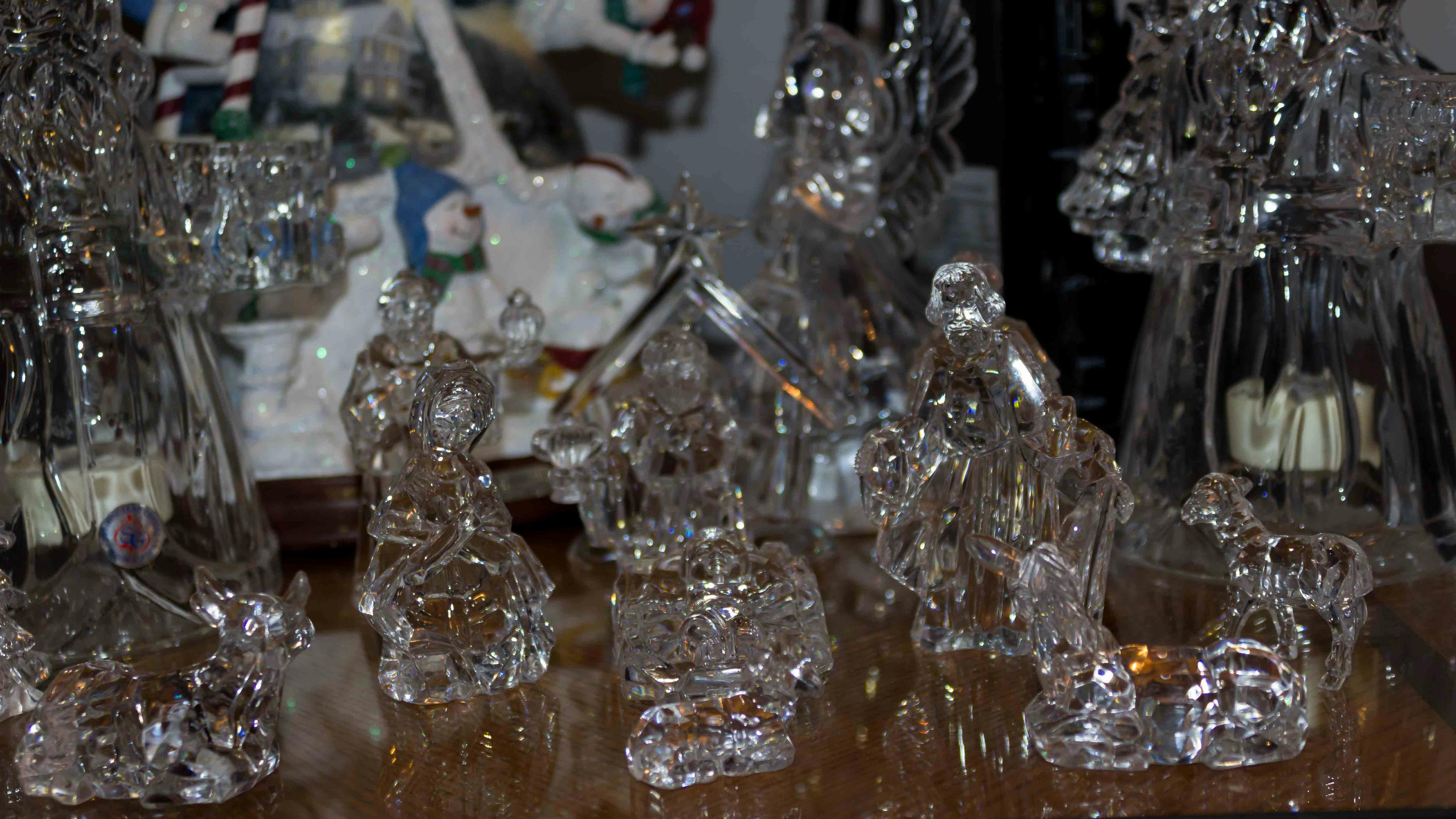 Crystal Nativity set